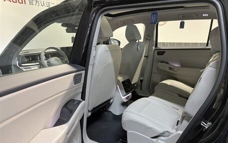 Volkswagen Teramont, 2025 год, 5 680 000 рублей, 9 фотография