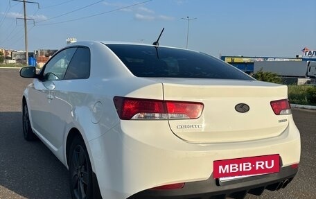 KIA Cerato III, 2010 год, 890 000 рублей, 3 фотография