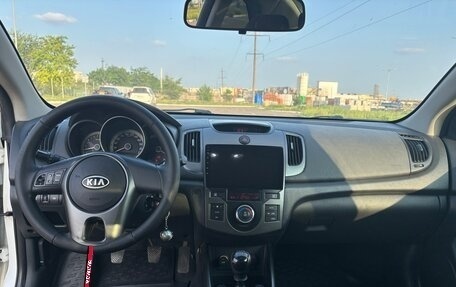 KIA Cerato III, 2010 год, 890 000 рублей, 4 фотография