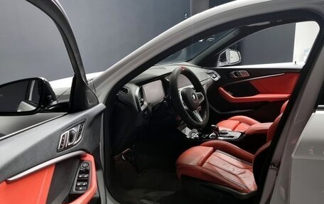 BMW 1 серия, 2021 год, 2 800 000 рублей, 6 фотография