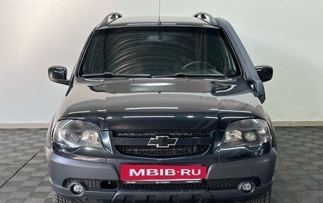 Chevrolet Niva I рестайлинг, 2017 год, 722 000 рублей, 2 фотография