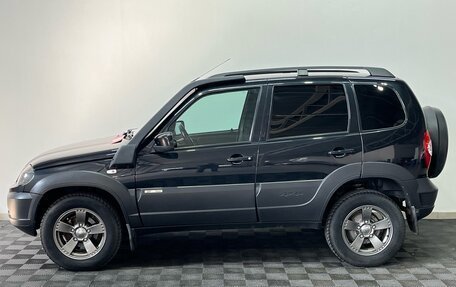 Chevrolet Niva I рестайлинг, 2017 год, 722 000 рублей, 5 фотография