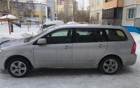 Toyota Corolla, 2004 год, 610 000 рублей, 4 фотография
