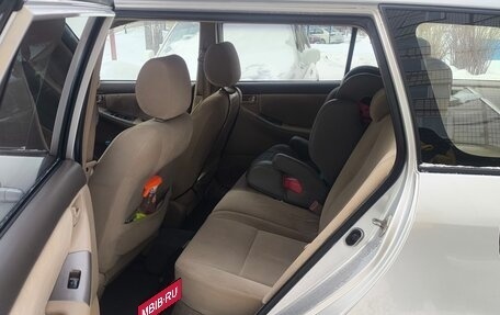 Toyota Corolla, 2004 год, 610 000 рублей, 5 фотография