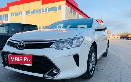 Toyota Camry, 2016 год, 2 300 000 рублей, 3 фотография