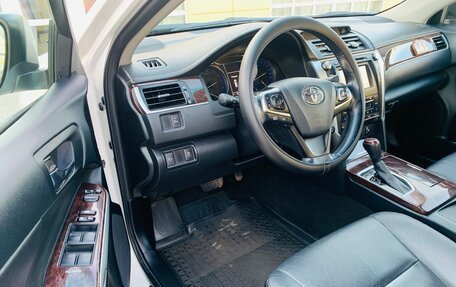 Toyota Camry, 2016 год, 2 300 000 рублей, 30 фотография