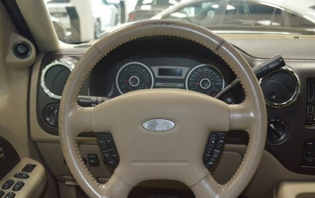 Ford Expedition, 2005 год, 999 000 рублей, 36 фотография