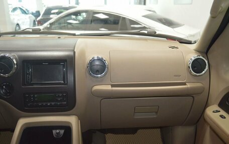 Ford Expedition, 2005 год, 999 000 рублей, 35 фотография