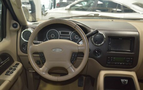 Ford Expedition, 2005 год, 999 000 рублей, 34 фотография