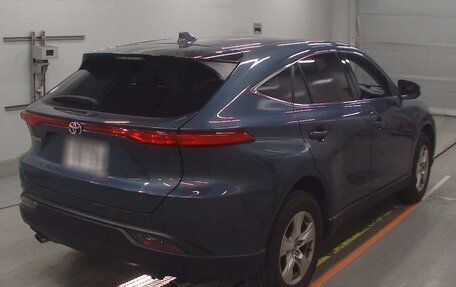 Toyota Harrier, 2022 год, 2 590 000 рублей, 4 фотография