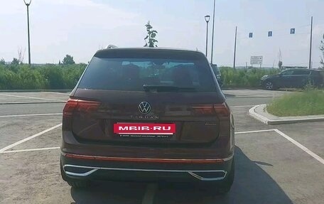 Volkswagen Tiguan II, 2020 год, 3 590 000 рублей, 4 фотография