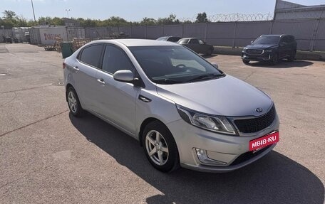 KIA Rio III рестайлинг, 2014 год, 935 000 рублей, 4 фотография