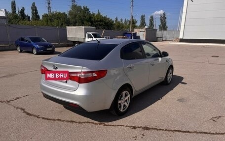 KIA Rio III рестайлинг, 2014 год, 935 000 рублей, 3 фотография