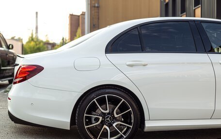 Mercedes-Benz E-Класс, 2018 год, 4 299 000 рублей, 11 фотография