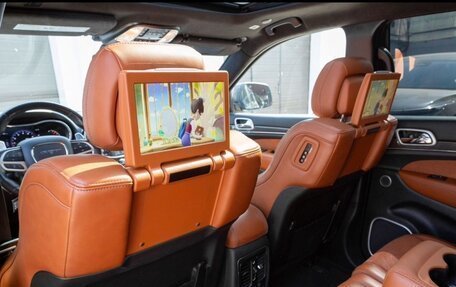 Jeep Grand Cherokee, 2020 год, 7 800 000 рублей, 23 фотография