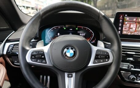 BMW 5 серия, 2021 год, 2 880 000 рублей, 10 фотография