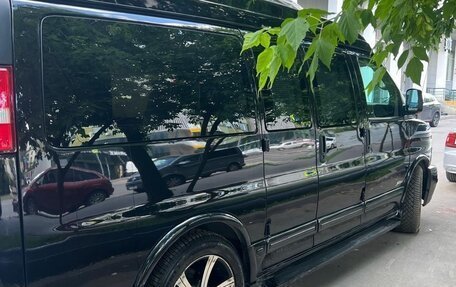 Chevrolet Express II, 2013 год, 5 500 000 рублей, 18 фотография