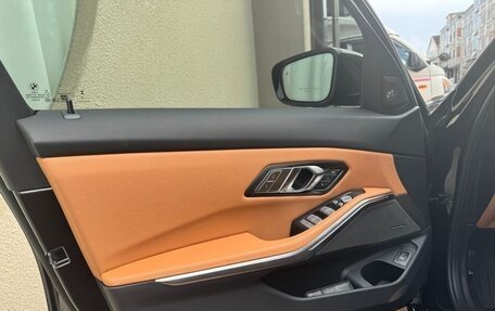 BMW 3 серия, 2021 год, 2 710 000 рублей, 16 фотография