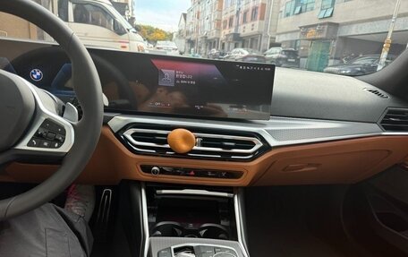 BMW 3 серия, 2021 год, 2 710 000 рублей, 13 фотография