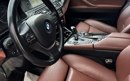BMW 5 серия, 2011 год, 1 850 000 рублей, 6 фотография