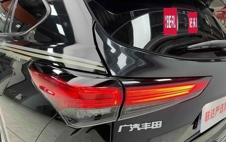 Toyota Highlander, 2022 год, 4 466 000 рублей, 13 фотография