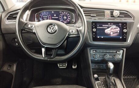 Volkswagen Tiguan II, 2020 год, 2 600 000 рублей, 4 фотография