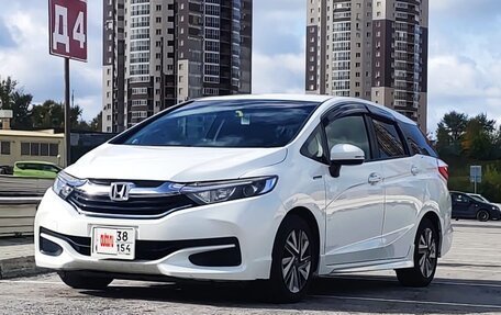 Honda Shuttle II, 2016 год, 1 200 000 рублей, 2 фотография