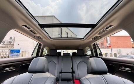 Toyota Highlander, 2024 год, 5 184 000 рублей, 14 фотография