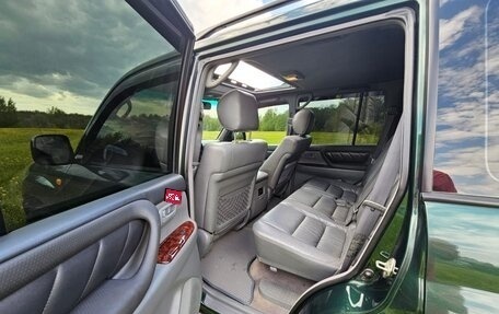 Toyota Land Cruiser 100 рестайлинг 2, 1999 год, 1 400 000 рублей, 8 фотография