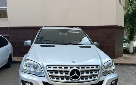 Mercedes-Benz M-Класс, 2009 год, 1 600 000 рублей, 6 фотография
