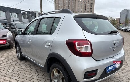 Renault Sandero II рестайлинг, 2019 год, 949 000 рублей, 4 фотография