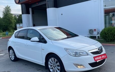 Opel Astra J, 2012 год, 700 000 рублей, 5 фотография