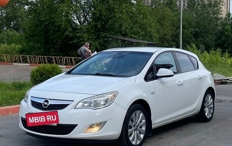 Opel Astra J, 2012 год, 700 000 рублей, 6 фотография