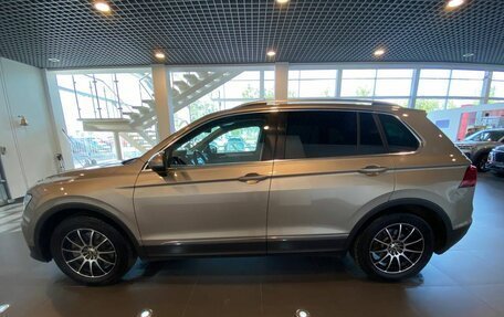 Volkswagen Tiguan II, 2017 год, 2 580 000 рублей, 6 фотография