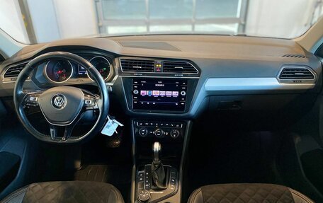 Volkswagen Tiguan II, 2017 год, 2 580 000 рублей, 9 фотография
