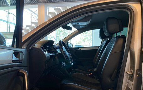 Volkswagen Tiguan II, 2017 год, 2 580 000 рублей, 16 фотография