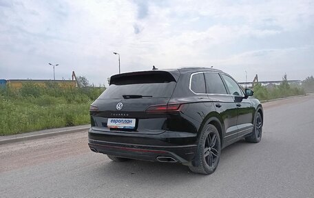 Volkswagen Touareg III, 2021 год, 5 000 000 рублей, 4 фотография