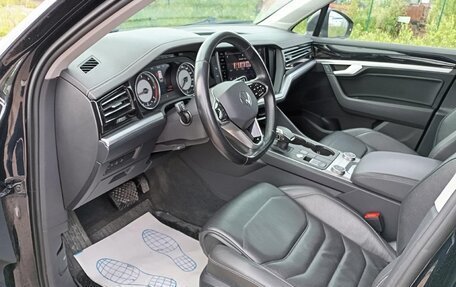 Volkswagen Touareg III, 2021 год, 5 000 000 рублей, 6 фотография