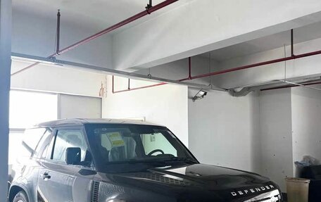 Land Rover Defender II, 2025 год, 8 950 000 рублей, 4 фотография