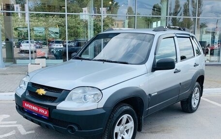 Chevrolet Niva I рестайлинг, 2012 год, 550 000 рублей, 1 фотография
