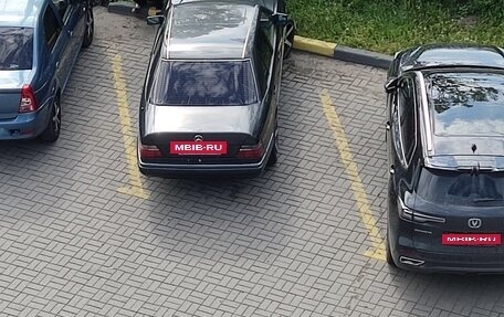 Mercedes-Benz E-Класс, 1993 год, 300 000 рублей, 3 фотография