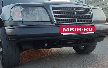 Mercedes-Benz E-Класс, 1993 год, 300 000 рублей, 10 фотография
