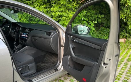 Skoda Octavia, 2017 год, 1 350 000 рублей, 25 фотография