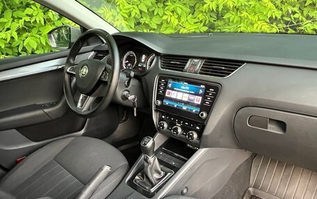 Skoda Octavia, 2017 год, 1 350 000 рублей, 29 фотография