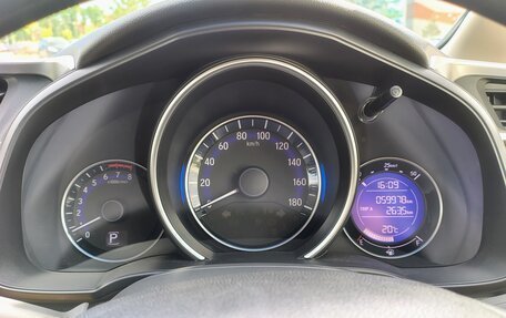 Honda Fit III, 2015 год, 1 150 000 рублей, 10 фотография
