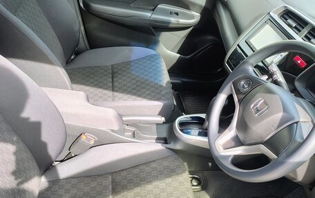 Honda Fit III, 2015 год, 1 150 000 рублей, 9 фотография