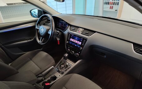 Skoda Octavia, 2019 год, 1 806 000 рублей, 5 фотография