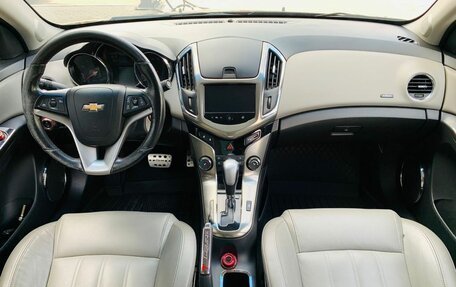 Chevrolet Cruze II, 2013 год, 820 000 рублей, 10 фотография