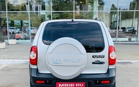Chevrolet Niva I рестайлинг, 2012 год, 550 000 рублей, 6 фотография