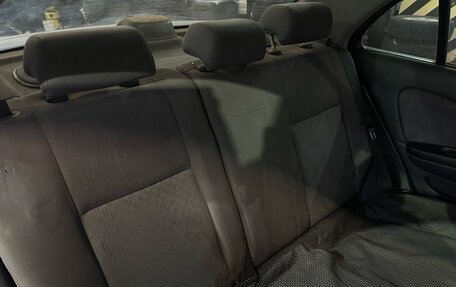 Nissan Almera, 2004 год, 100 000 рублей, 11 фотография